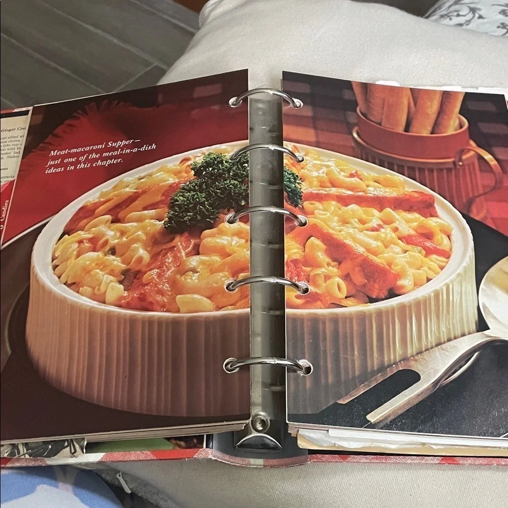 Better Homes And Gardens classic cookbook